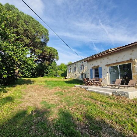 Ferme Ariegeoise, Gite Du Lac Unzent Exterior foto