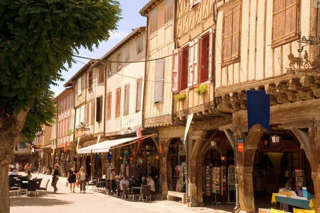 Ferme Ariegeoise, Gite Du Lac Unzent Exterior foto