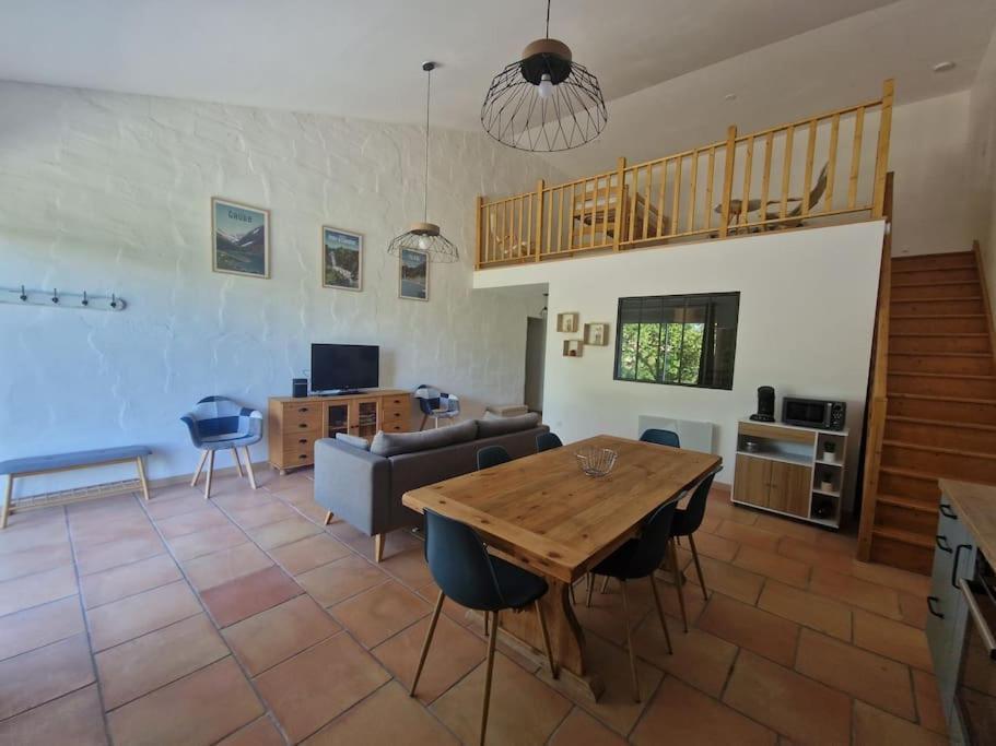 Ferme Ariegeoise, Gite Du Lac Unzent Exterior foto