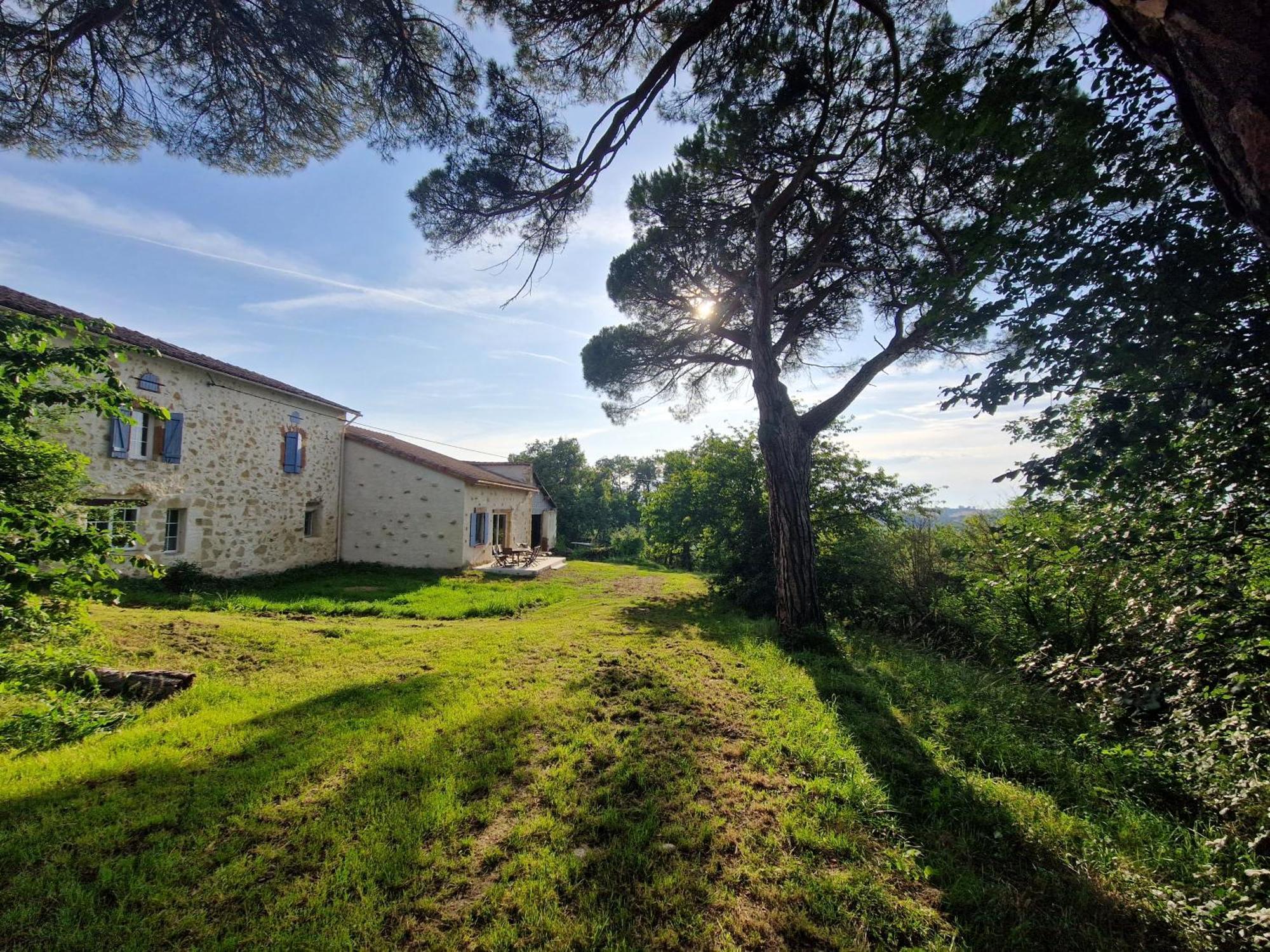 Ferme Ariegeoise, Gite Du Lac Unzent Exterior foto